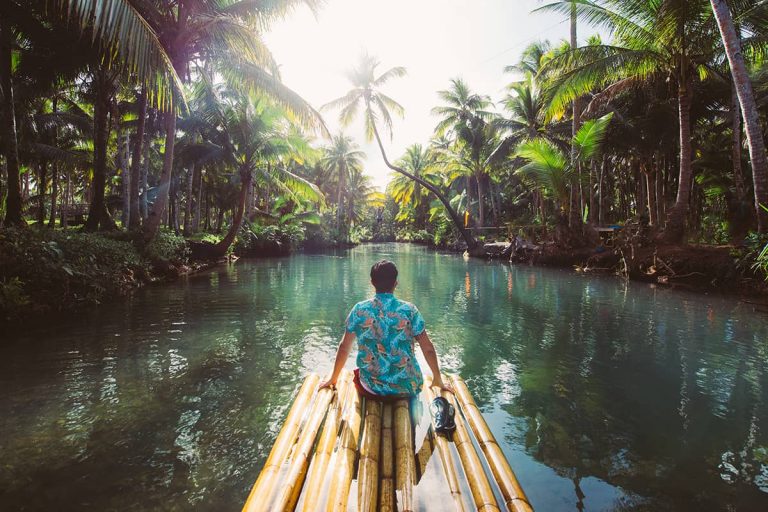 Let’s start best adventure with the best traveller guides